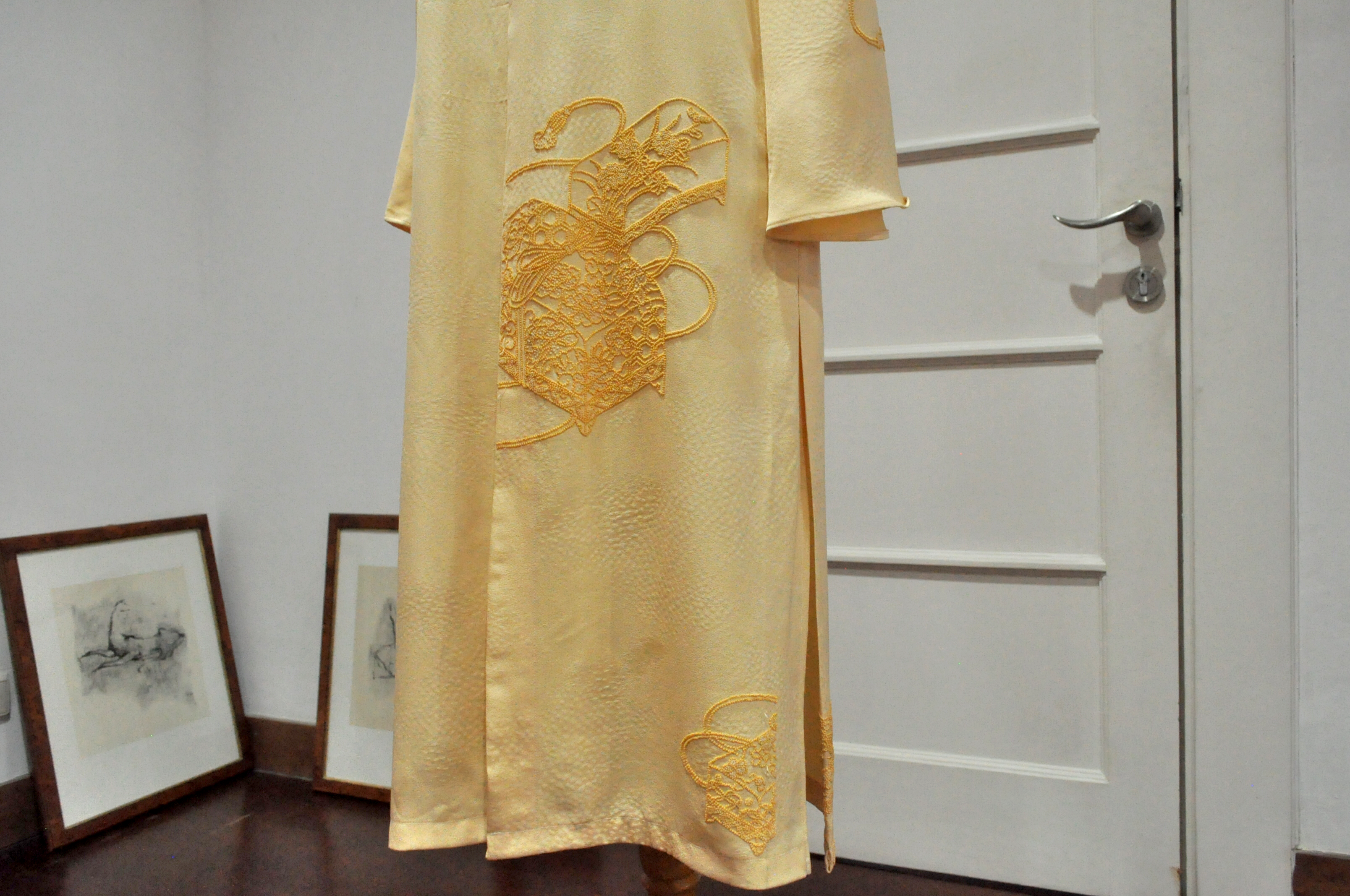03 - Outerwear Cream Outerwear Cream