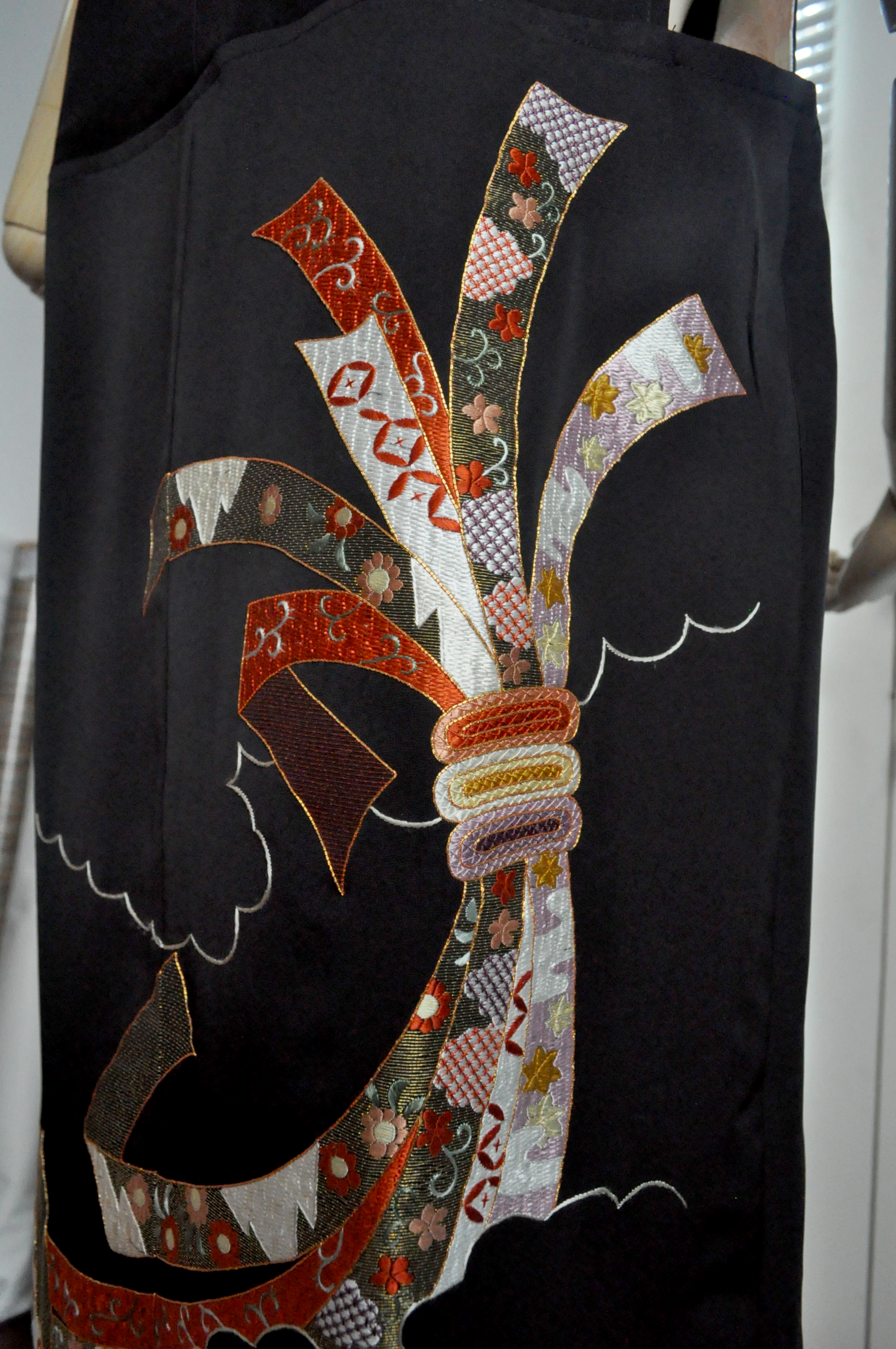 Outer Jepang Hitam Panjang Outer Jepang Hitam Panjang