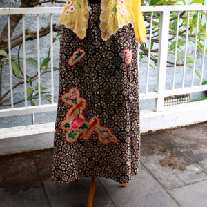 Rok Nitik Embroidery Coffee