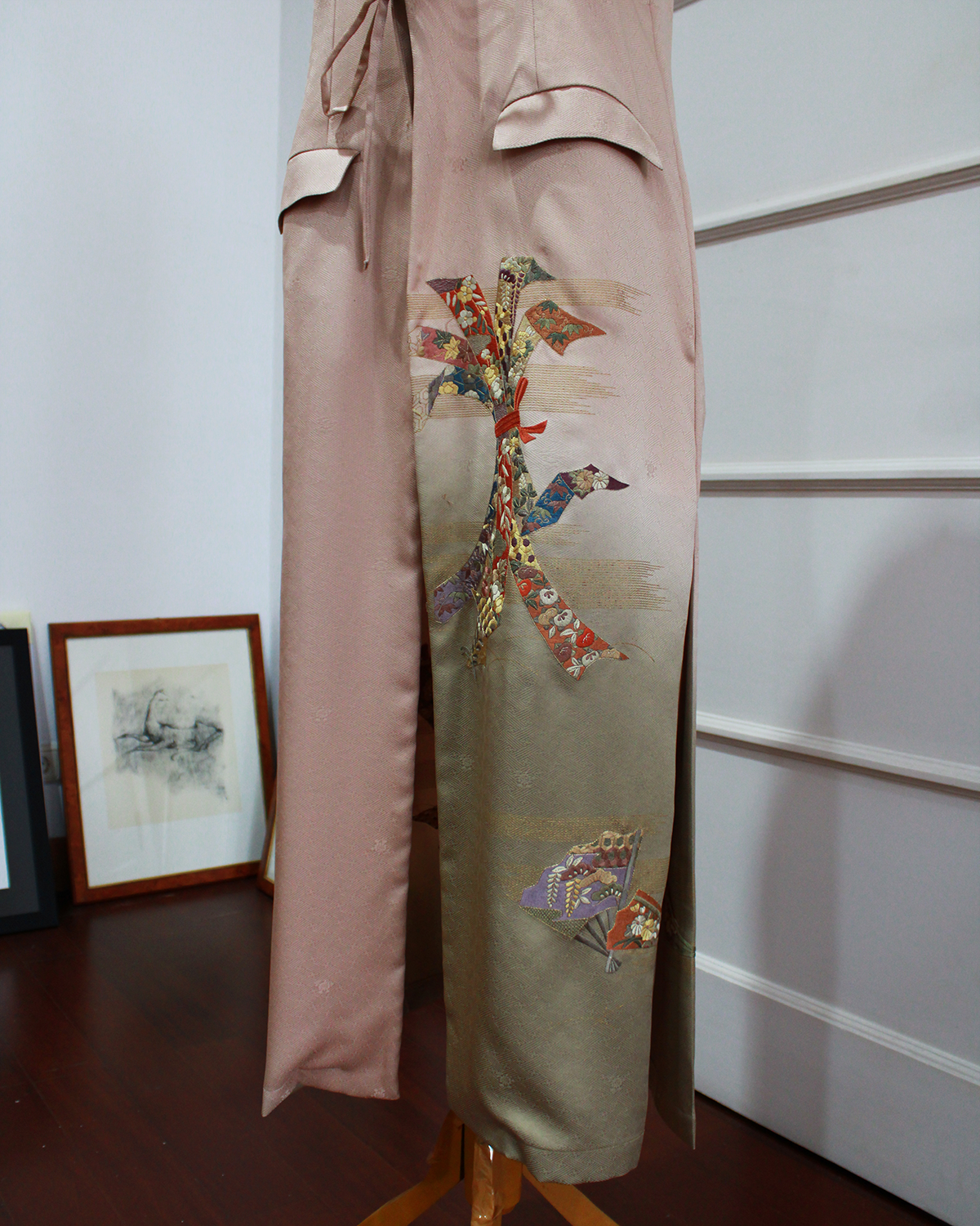 02 - Outerwear Long NS Latte Ribbon Outerwear Long NS Latte Ribbon