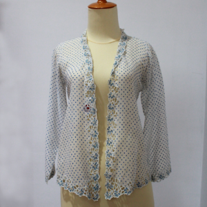 Kebaya Antik Putih - Dotty Biru